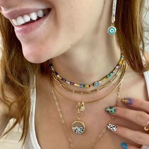 Meet your Posher, Regine